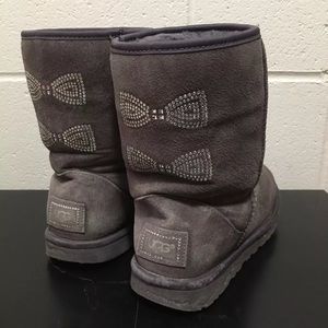 Ugh Australia grey size 7 boots with Swarovski